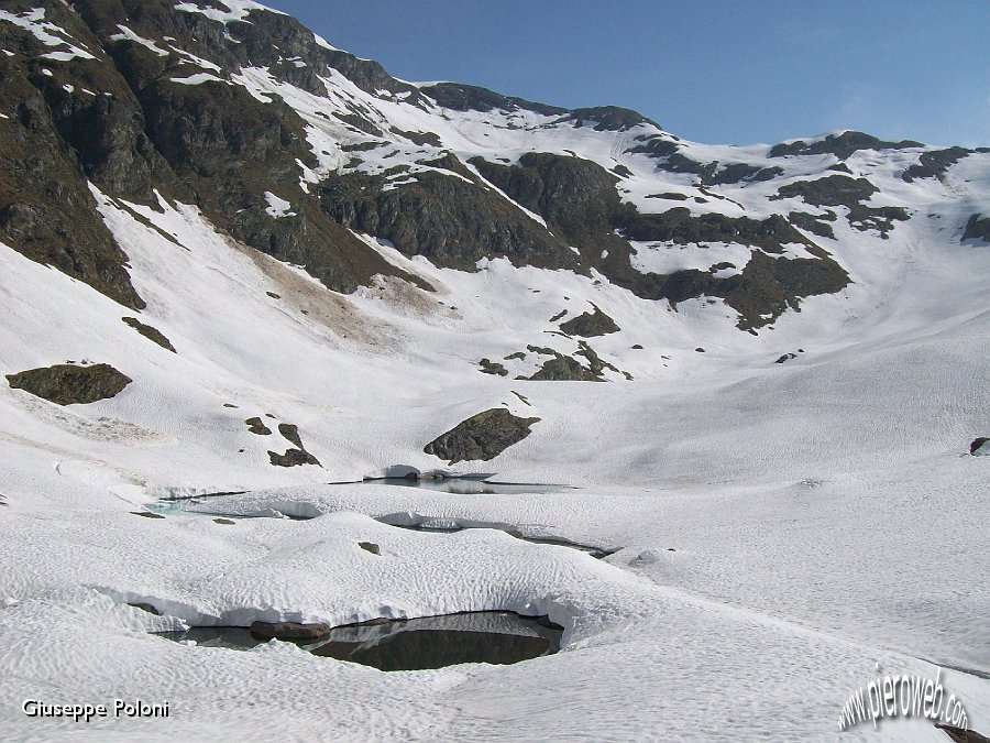 03 Il Lago Cernello quasi vuoto .jpg